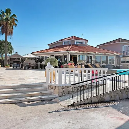 Paradise Superior 3 Appartement *